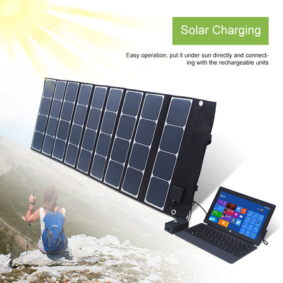 แผงโซลาร์เซลล์แบบพับได้แบบพกพา 120W กันน้ำสำหรับการตั้งแคมป์กลางแจ้ง