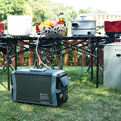 110V 220V Li Ion Power Station เครื่องกำเนิดไฟฟ้าพลังงานแสงอาทิตย์ 1000W