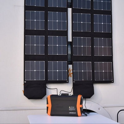 BMS แบตเตอรี่ลิเธียมแบบพกพาเครื่องกำเนิดไฟฟ้าแผงพลังงานแสงอาทิตย์ 500W Power Station